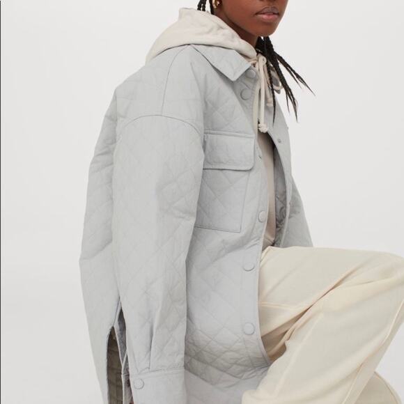H&M oversized quilted Shacket shirt jacket in gray women’s size medium - Picture 2 of 10